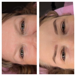 Henna pudrowa dla blondynek – delikatne, naturalne brwi